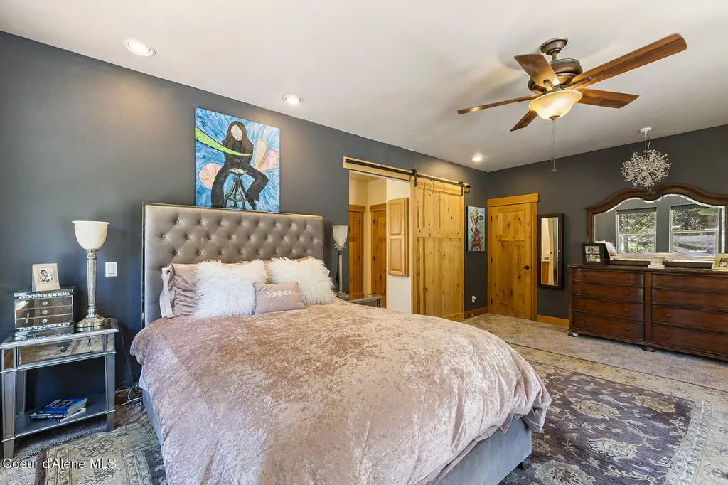 25400 N Lantern Hill Road Rathdrum ID 83858