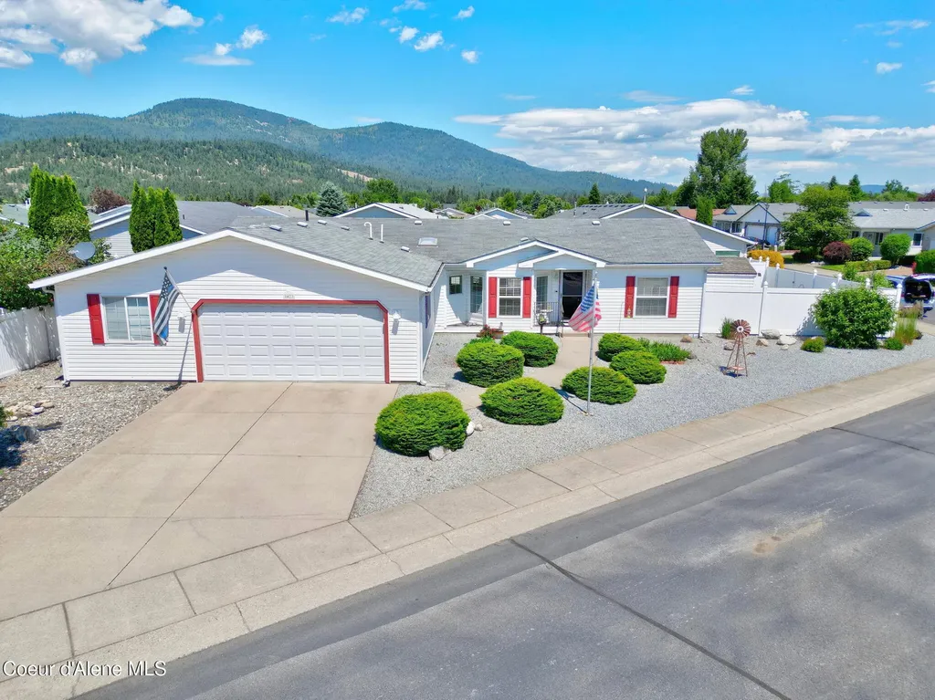 8473 W Yosemite Street Rathdrum ID 83858