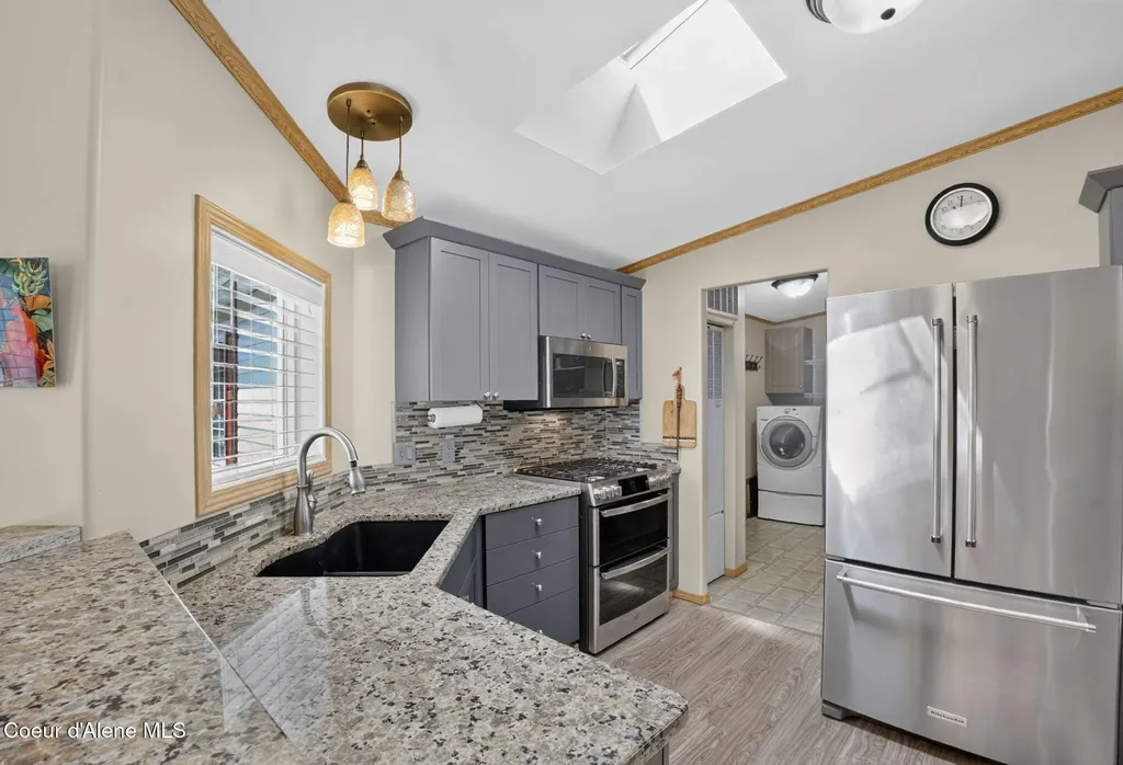 8473 W Yosemite Street Rathdrum ID 83858