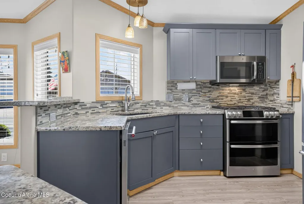 8473 W Yosemite Street Rathdrum ID 83858