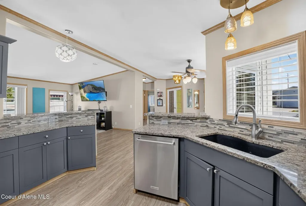 8473 W Yosemite Street Rathdrum ID 83858