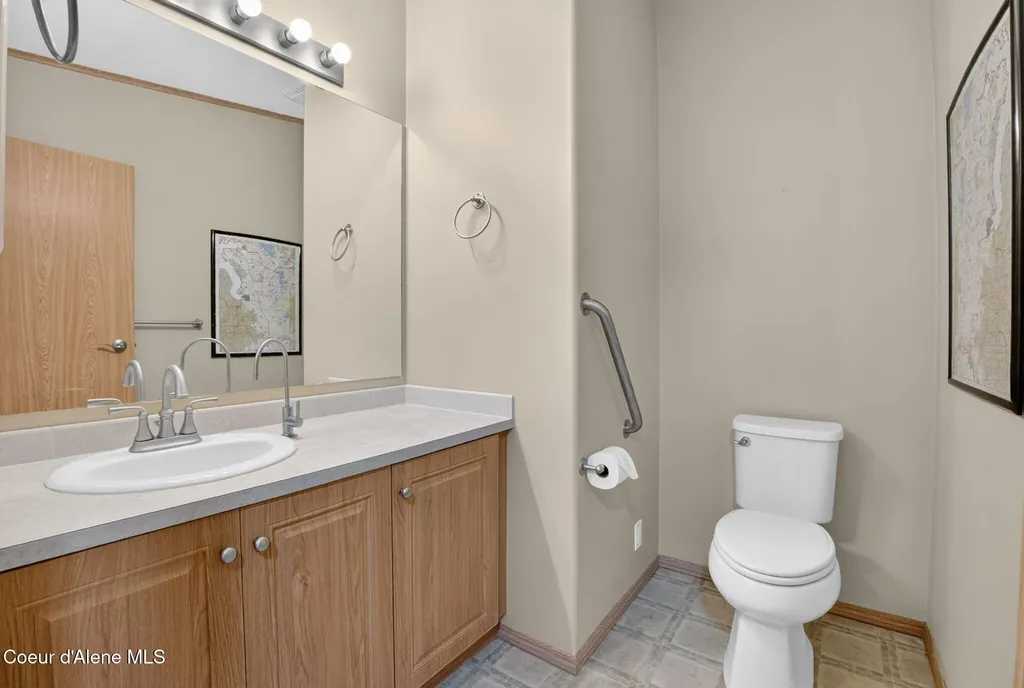 8473 W Yosemite Street Rathdrum ID 83858
