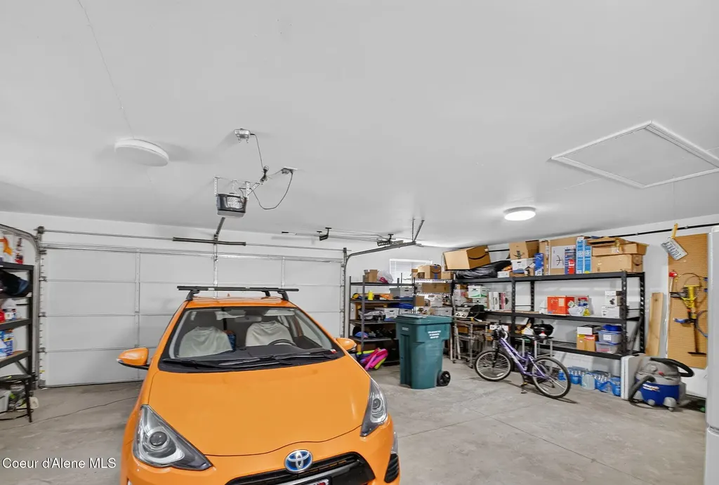 8473 W Yosemite Street Rathdrum ID 83858
