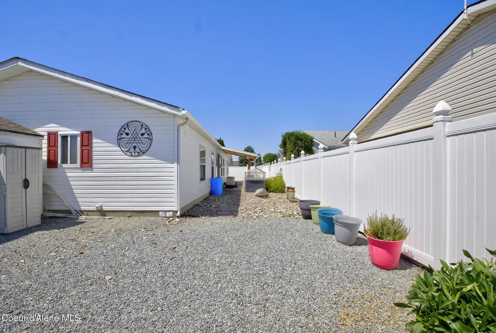 8473 W Yosemite Street Rathdrum ID 83858