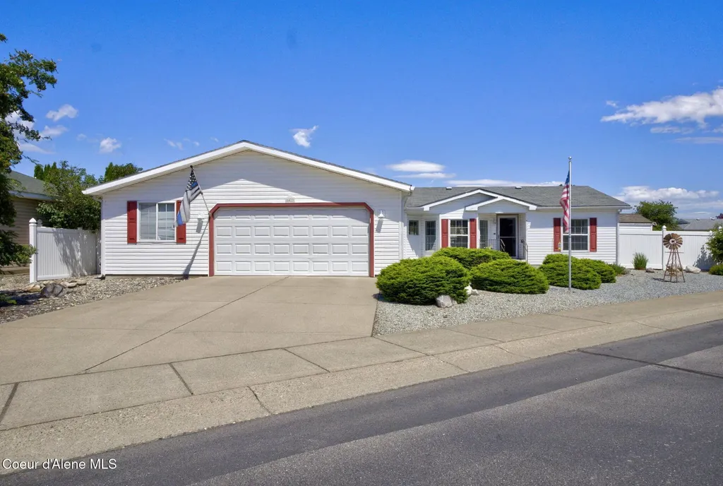 8473 W Yosemite Street Rathdrum ID 83858