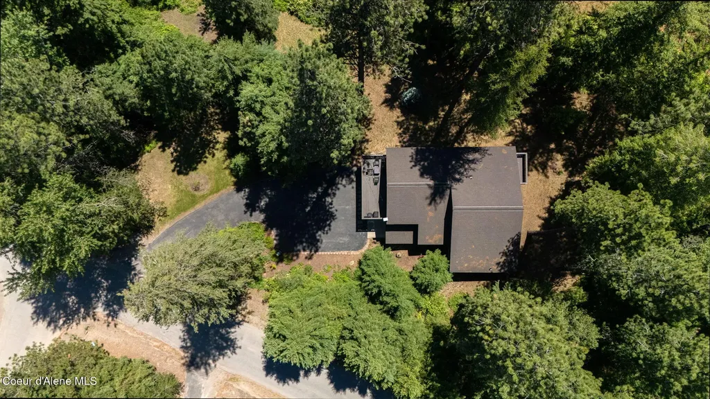 316 Brisboys Road Sagle ID 83860
