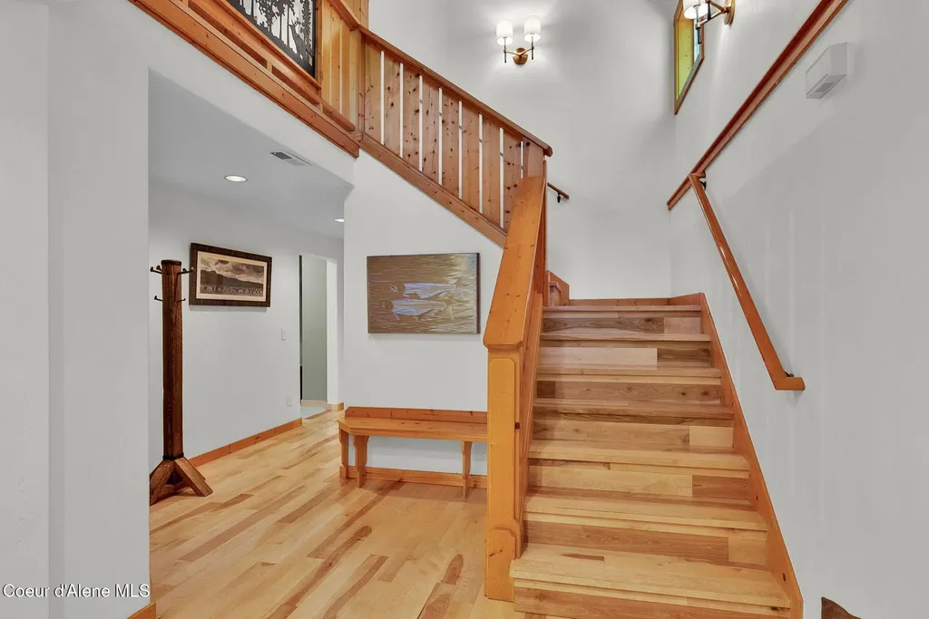 316 Brisboys Road Sagle ID 83860