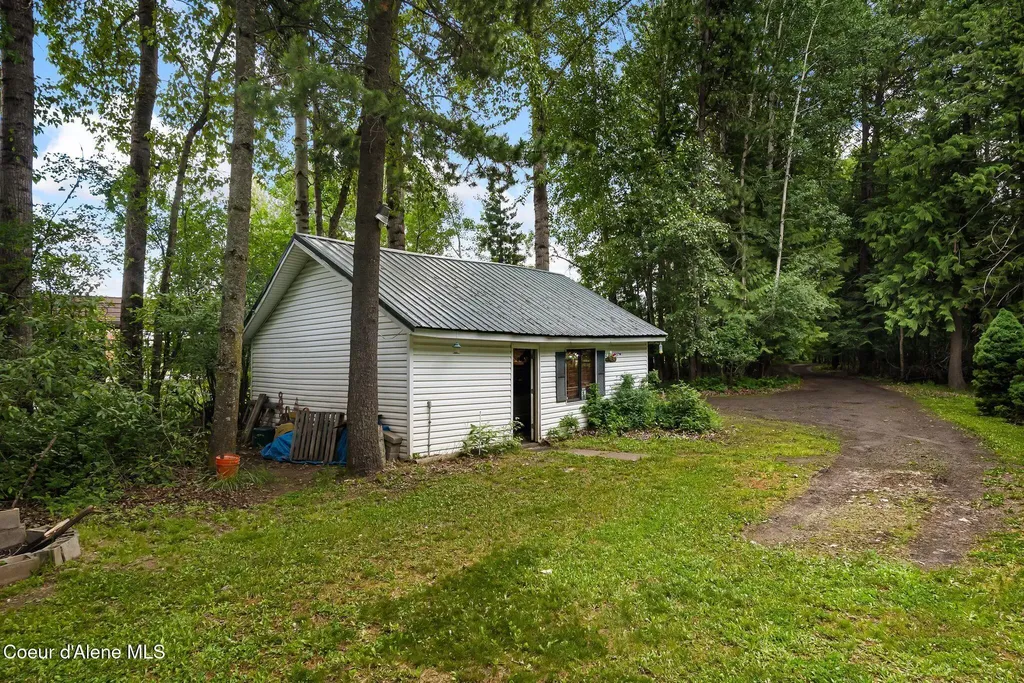 2409&2413 N Boyer Avenue Sandpoint ID 83864