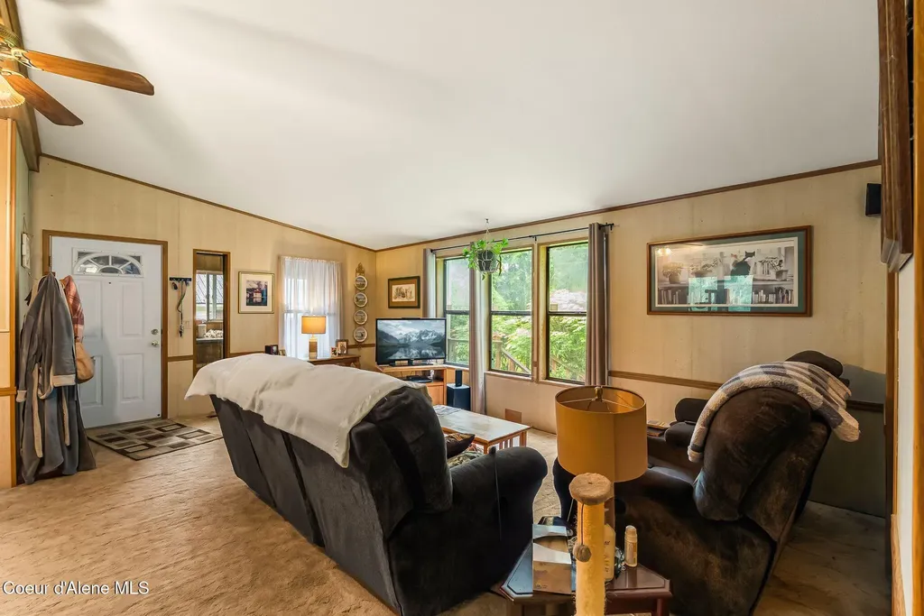 2409&2413 N Boyer Avenue Sandpoint ID 83864