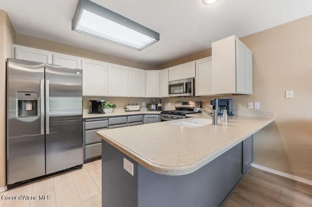 1193 W Woodlawn Drive Hayden ID 83835