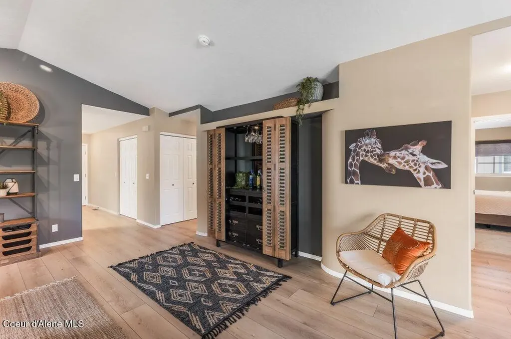 1193 W Woodlawn Drive Hayden ID 83835