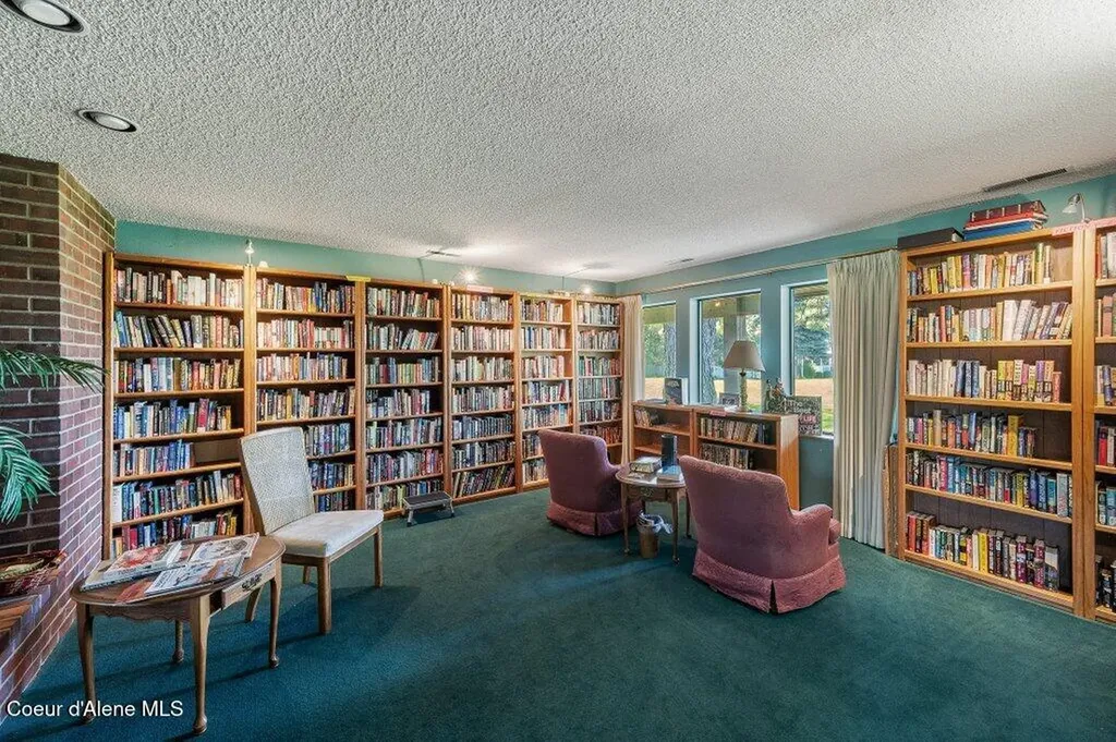 1193 W Woodlawn Drive Hayden ID 83835