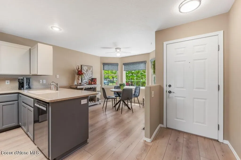 1193 W Woodlawn Drive Hayden ID 83835