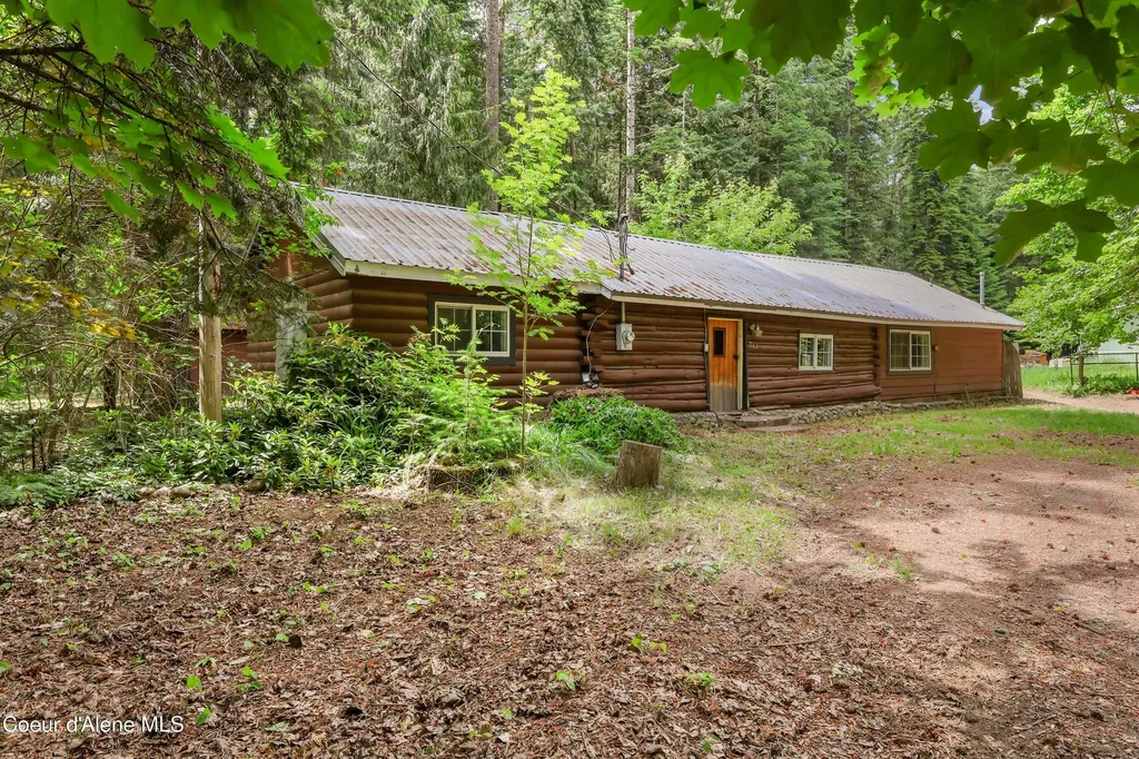 7563 W Radmer Road Rathdrum ID 83858