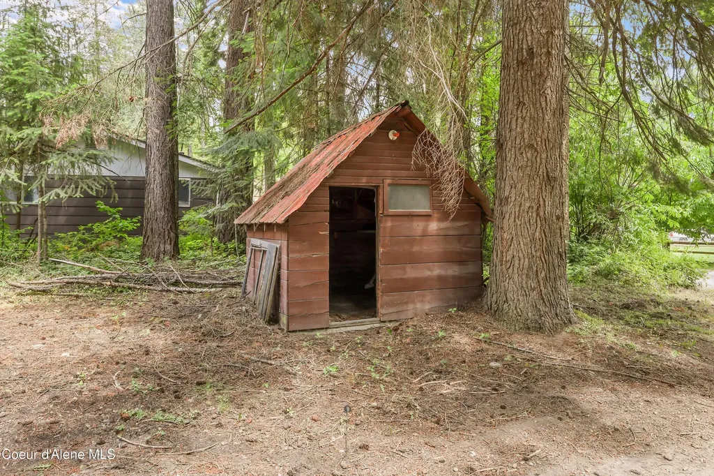 7563 W Radmer Road Rathdrum ID 83858