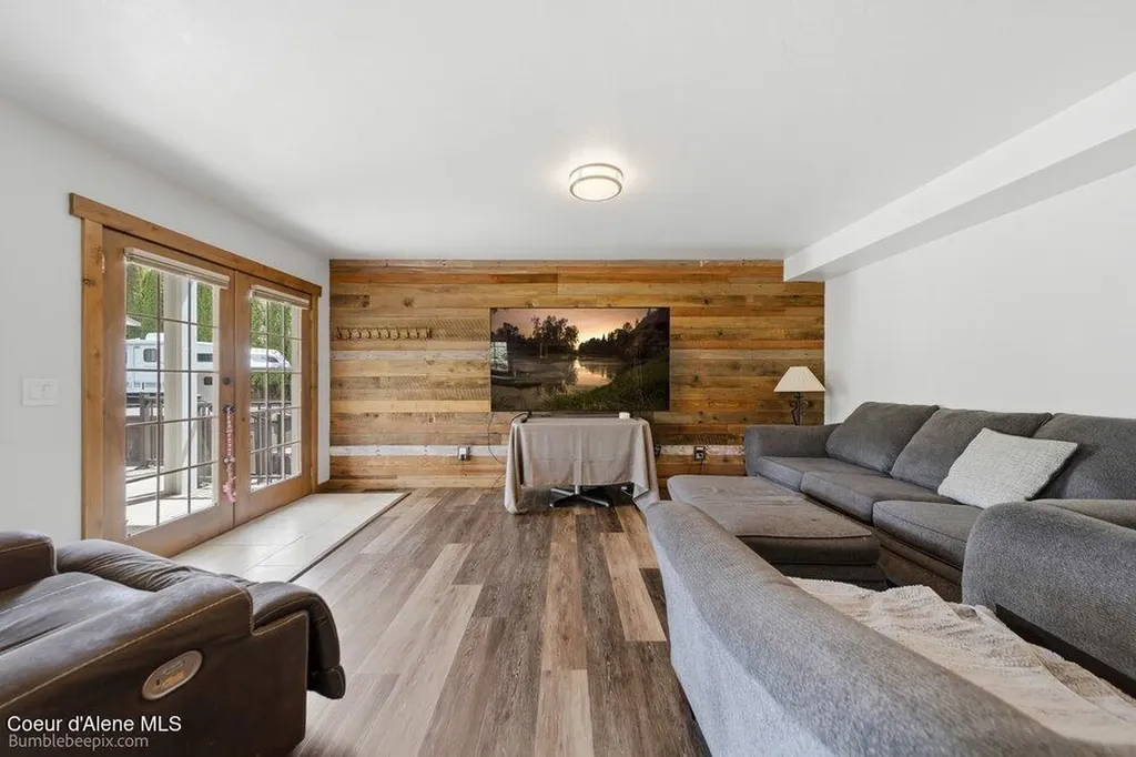7344 N Valley Street Dalton Gardens ID 83815