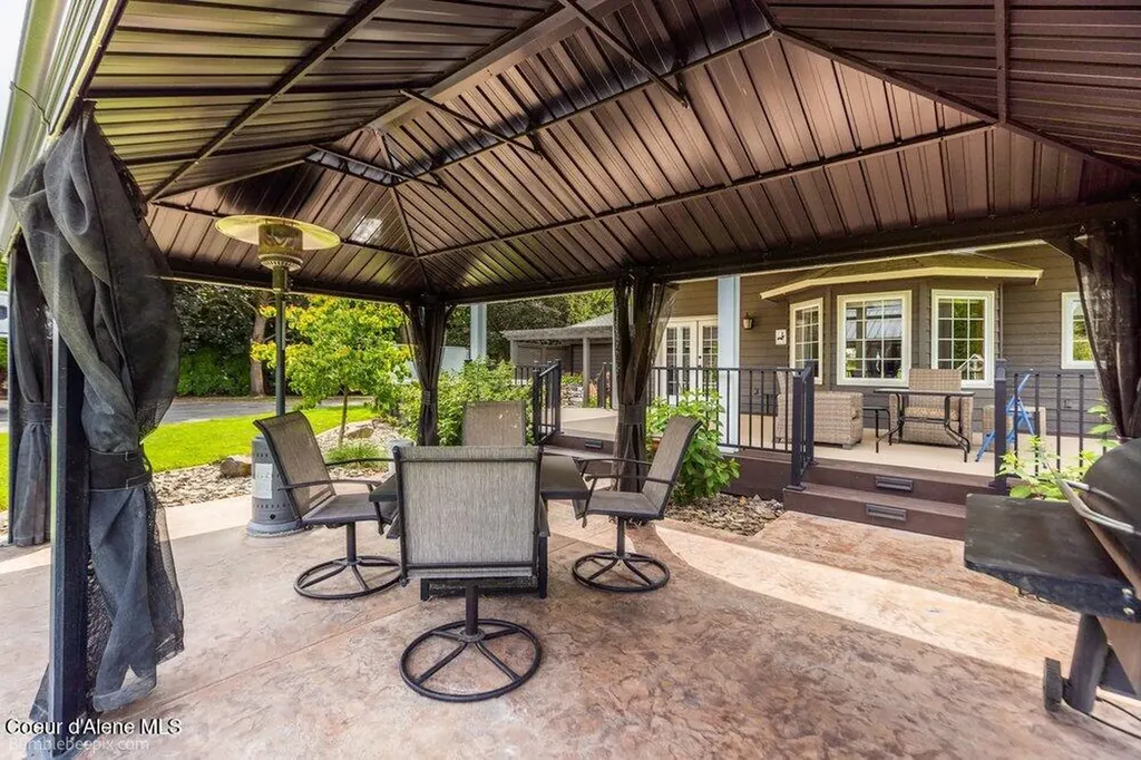 7344 N Valley Street Dalton Gardens ID 83815