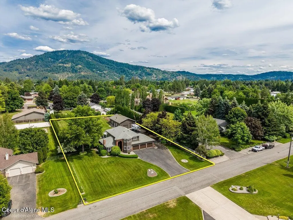 7344 N Valley Street Dalton Gardens ID 83815