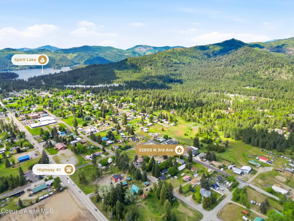 32850 N 3rd Avenue Spirit Lake ID 83869