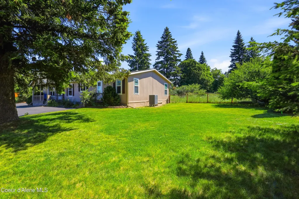 32850 N 3rd Avenue Spirit Lake ID 83869