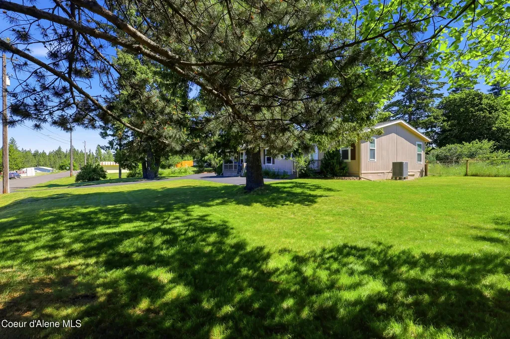 32850 N 3rd Avenue Spirit Lake ID 83869