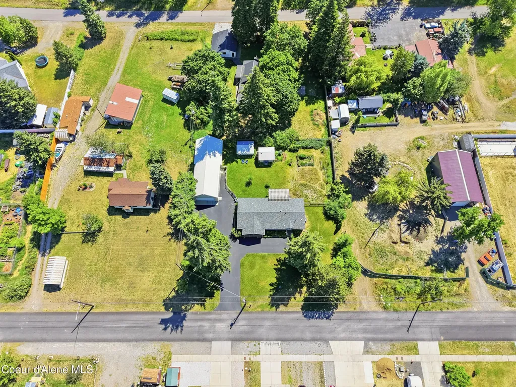 32850 N 3rd Avenue Spirit Lake ID 83869