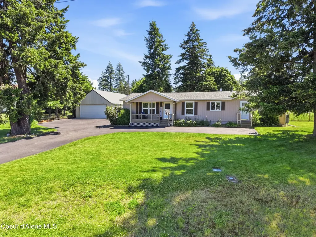 32850 N 3rd Avenue Spirit Lake ID 83869