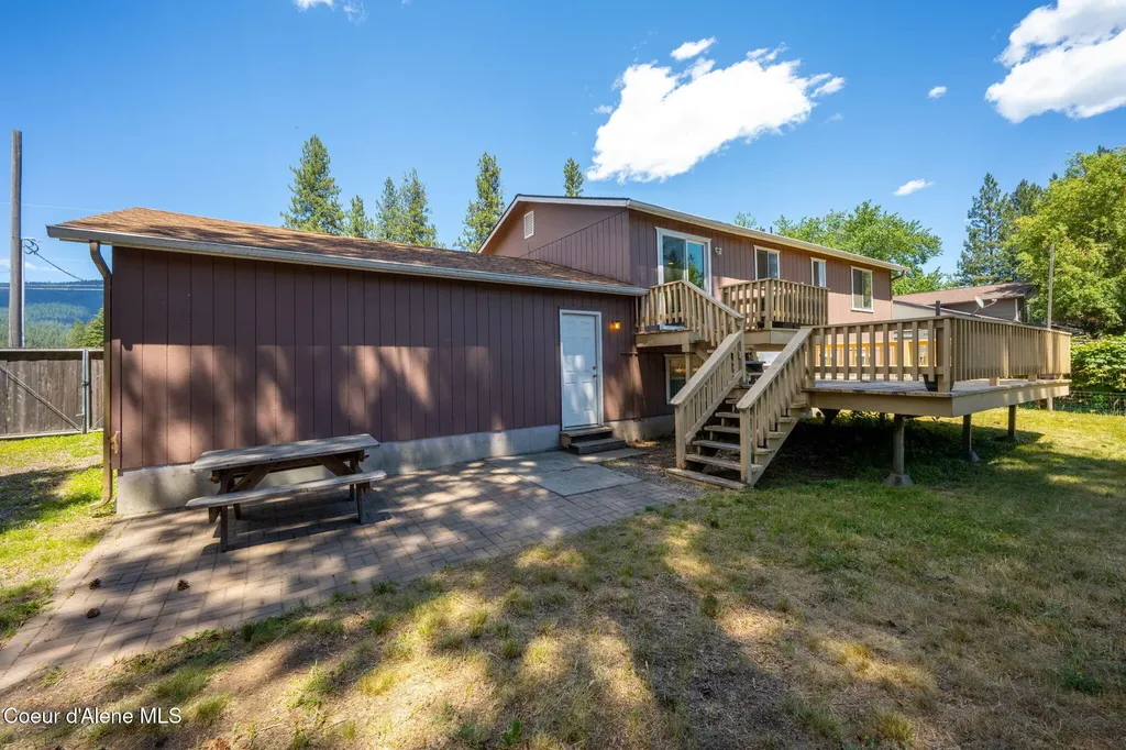 8247 W Montana Street Rathdrum ID 83858