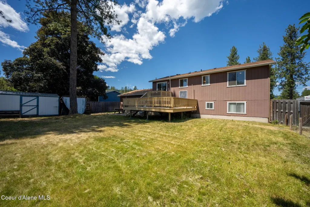 8247 W Montana Street Rathdrum ID 83858
