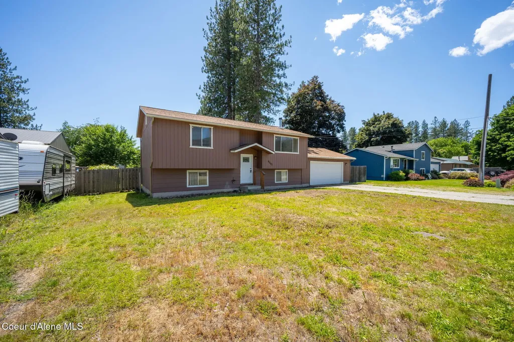 8247 W Montana Street Rathdrum ID 83858