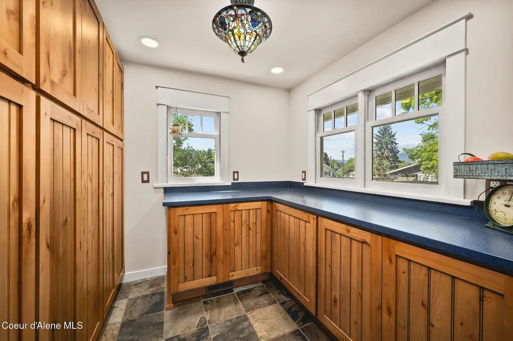 6645 Alderson Lane Bonners Ferry ID 83805