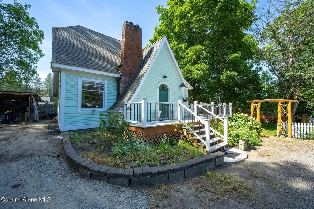 6645 Alderson Lane Bonners Ferry ID 83805