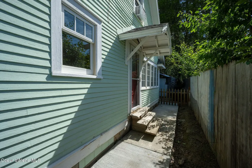 6645 Alderson Lane Bonners Ferry ID 83805