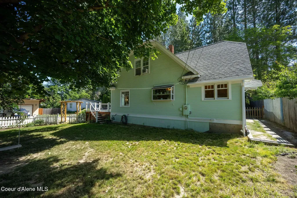 6645 Alderson Lane Bonners Ferry ID 83805
