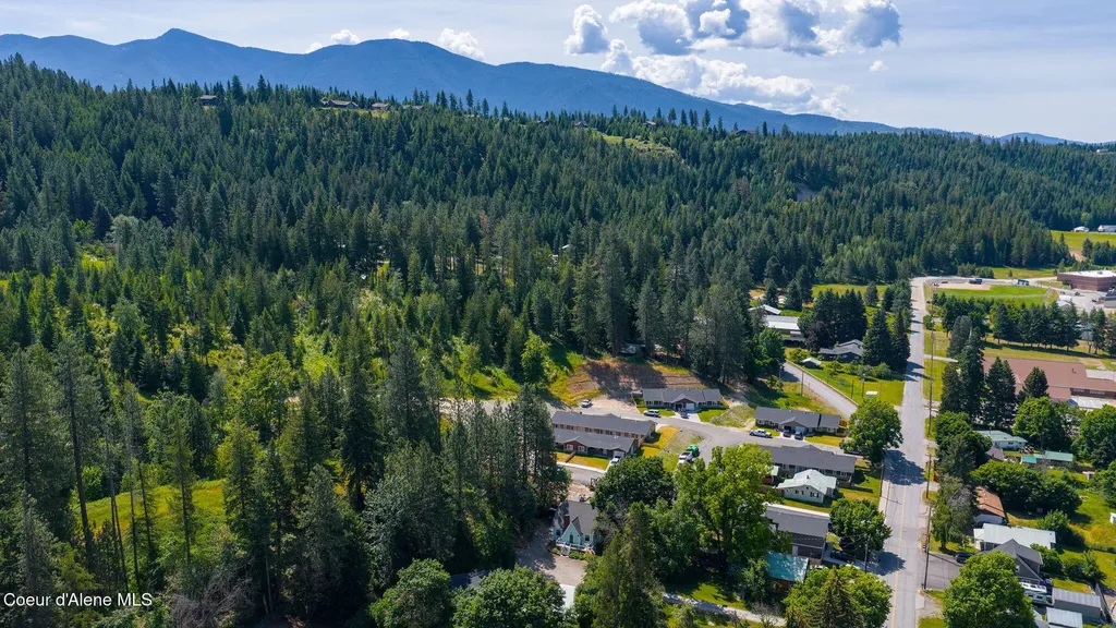 6645 Alderson Lane Bonners Ferry ID 83805