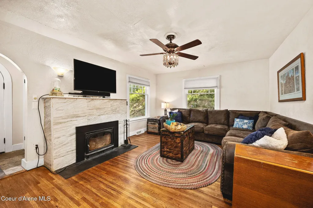 6645 Alderson Lane Bonners Ferry ID 83805