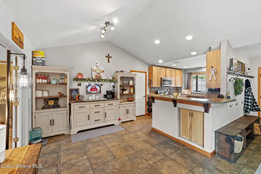15383 N Vernon Street Rathdrum ID 83858