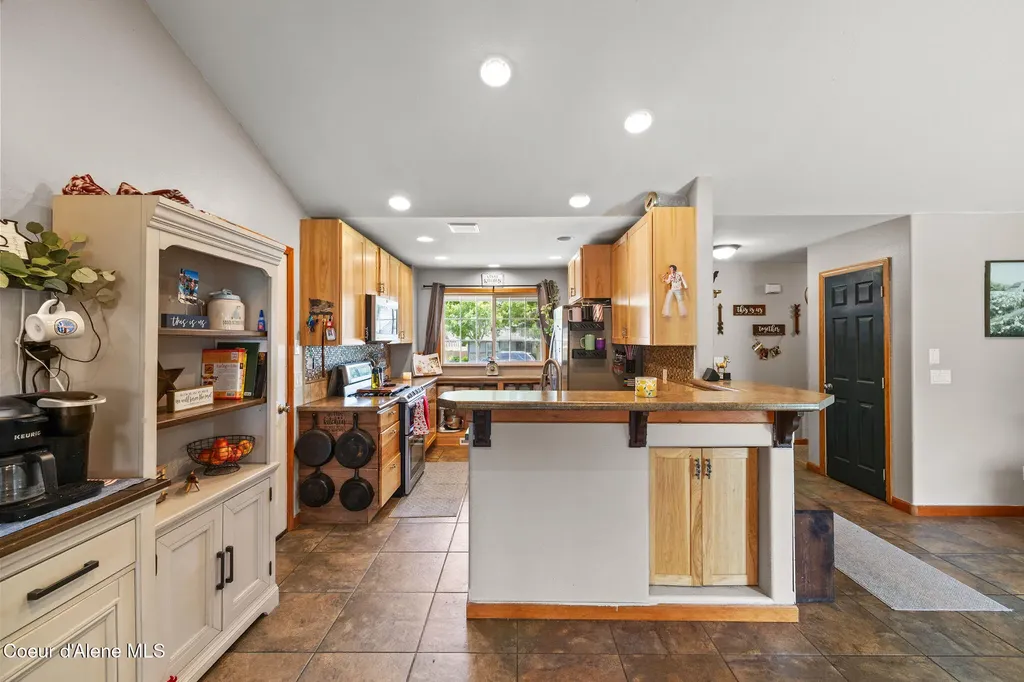 15383 N Vernon Street Rathdrum ID 83858