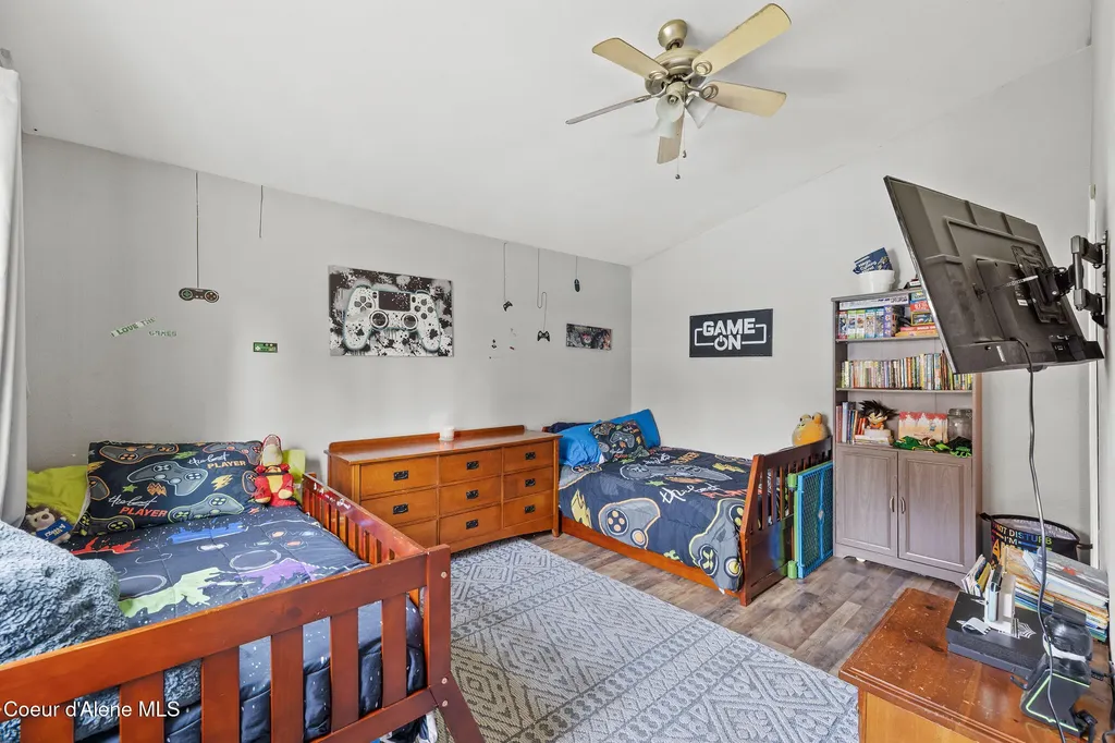 15383 N Vernon Street Rathdrum ID 83858