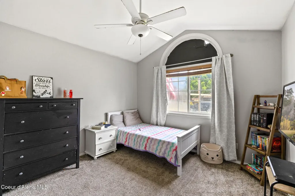 15383 N Vernon Street Rathdrum ID 83858