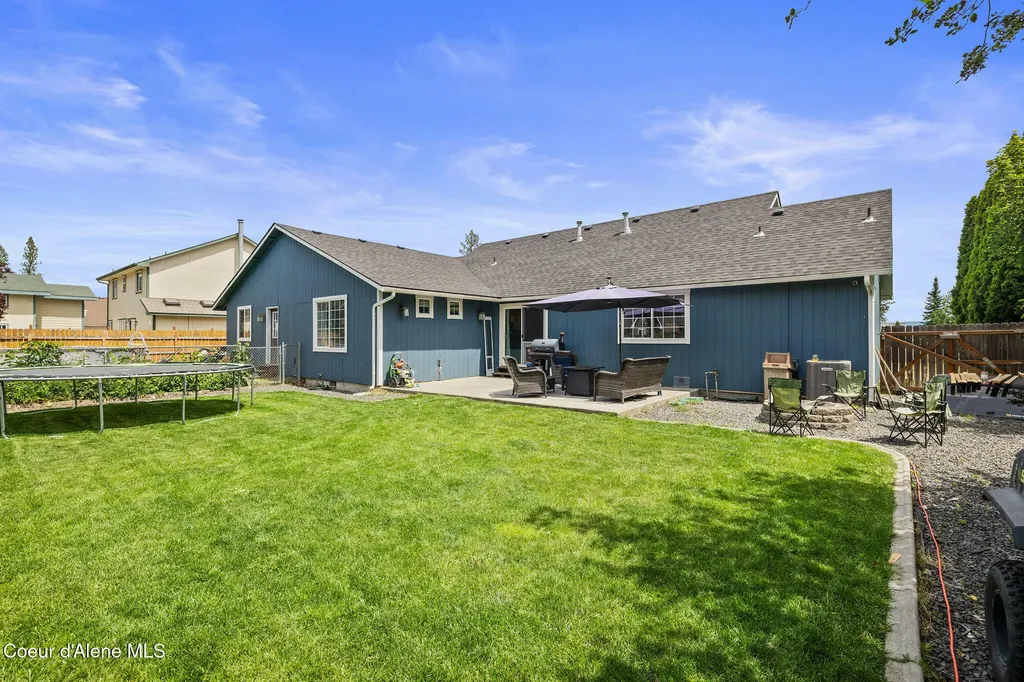 15383 N Vernon Street Rathdrum ID 83858
