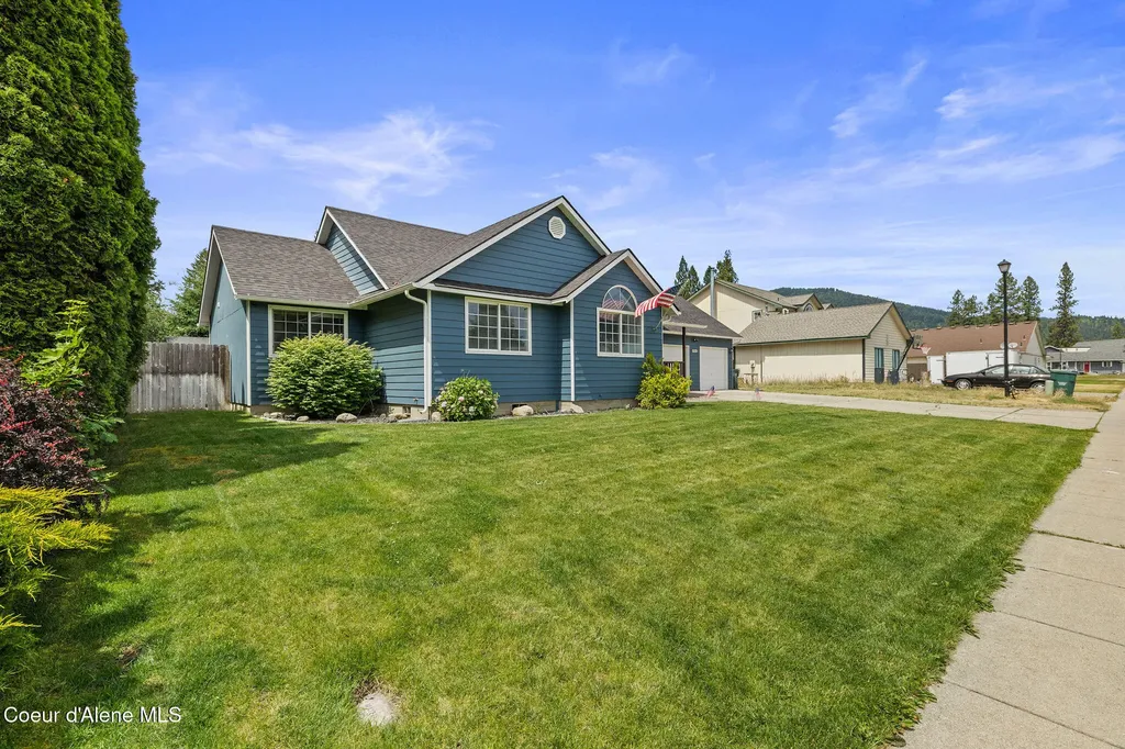 15383 N Vernon Street Rathdrum ID 83858