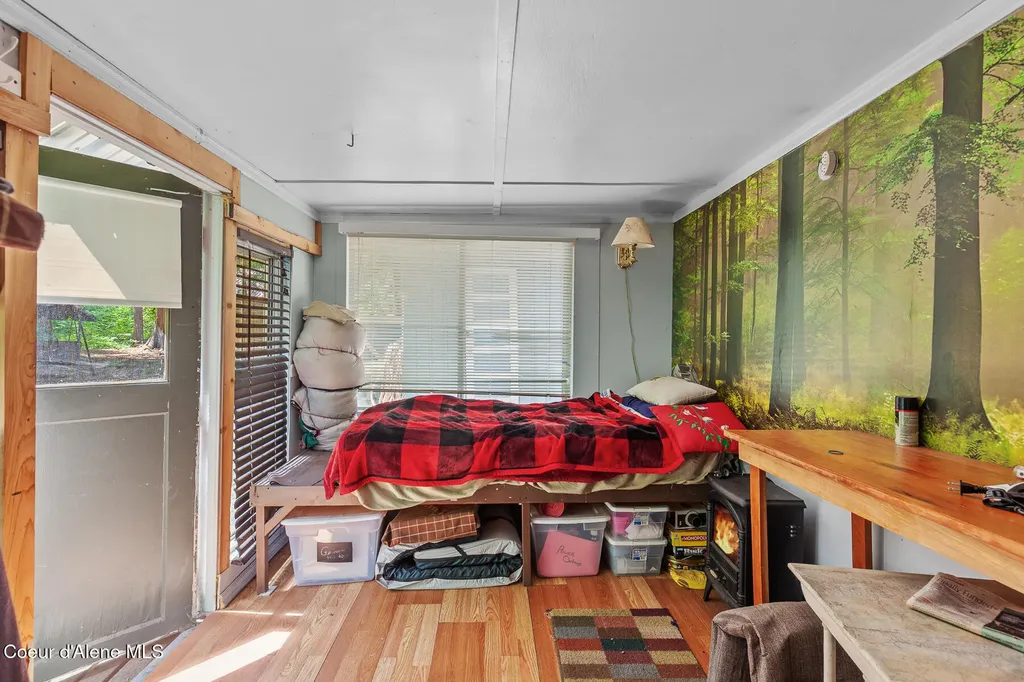 6877 W Lower Excelsior Beach Shore Rathdrum ID 83858