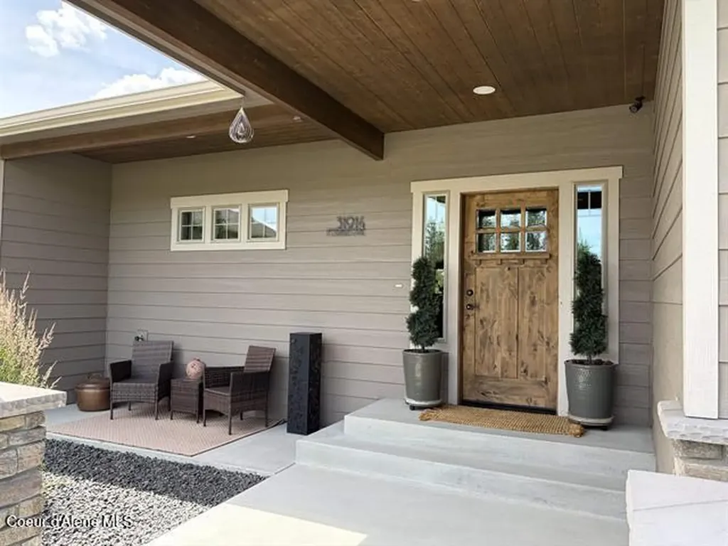 31914 N Zander Lane Chattaroy WA 99003
