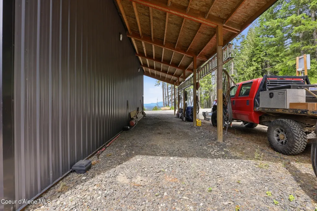 20781 N Corbin Hill Road Hayden ID 83835