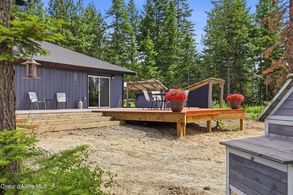 20781 N Corbin Hill Road Hayden ID 83835