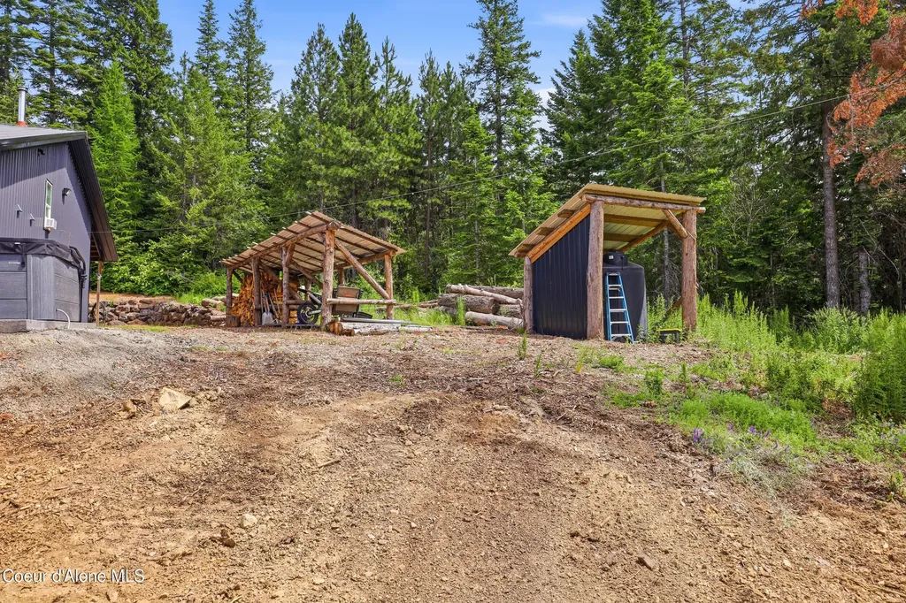 20781 N Corbin Hill Road Hayden ID 83835