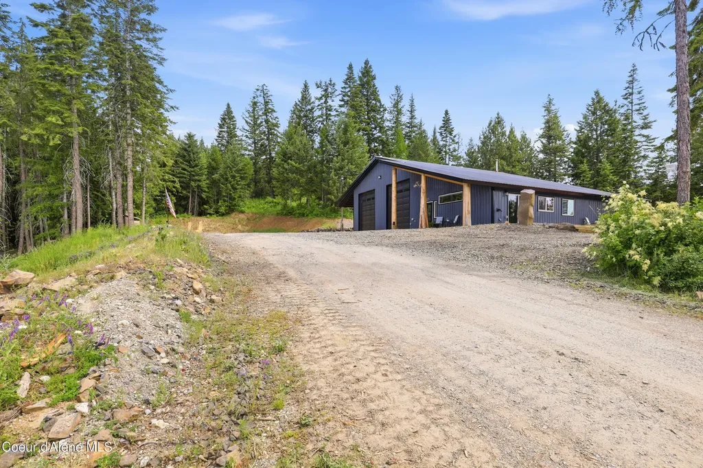 20781 N Corbin Hill Road Hayden ID 83835