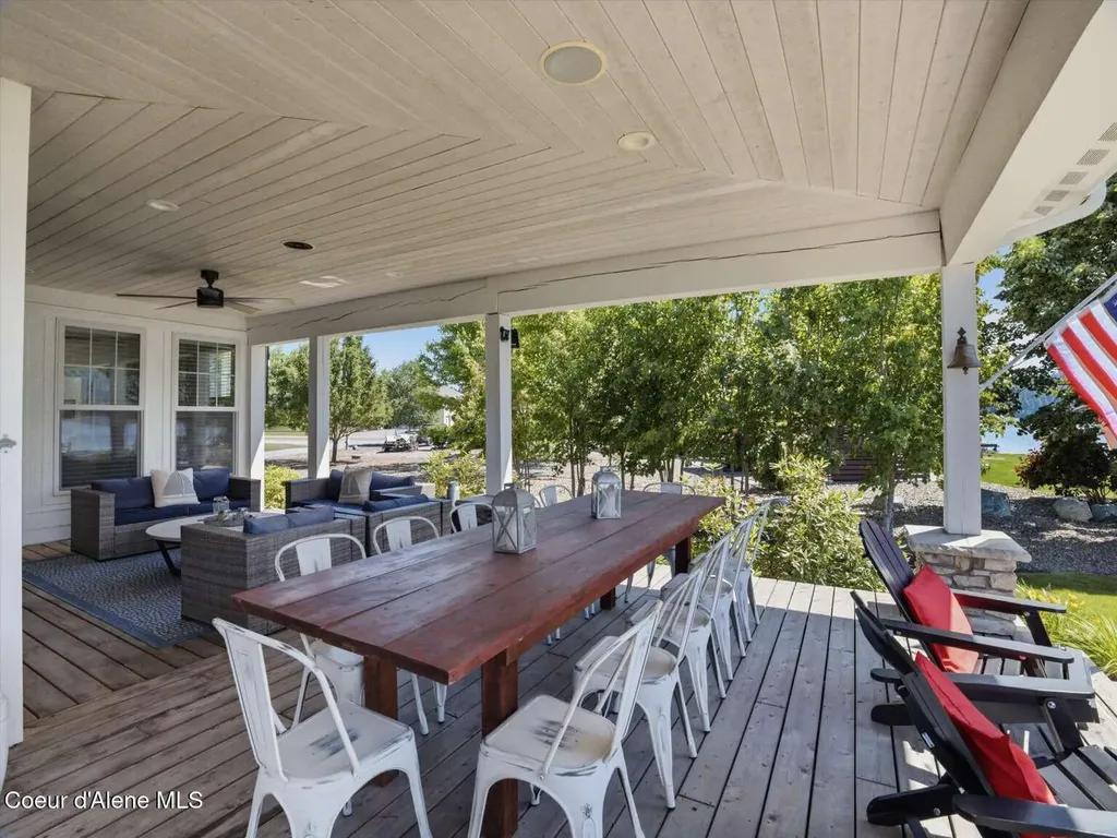 645 River Run Drive Laclede ID 83841