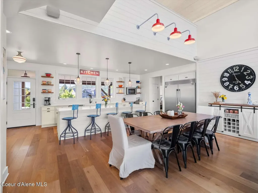 645 River Run Drive Laclede ID 83841